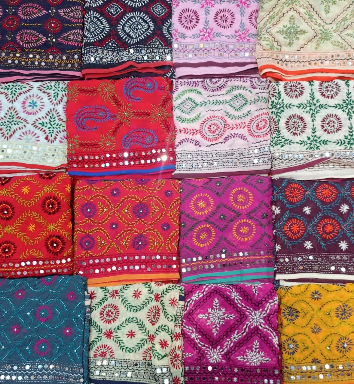 PAÑUELO DUPATTA KANTHA BORDADO